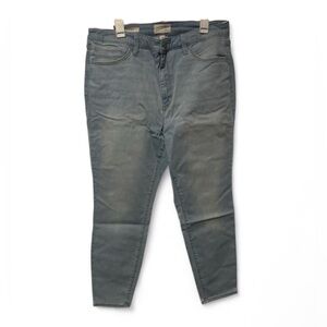 Universal Thread size 14S High Rise Skinny